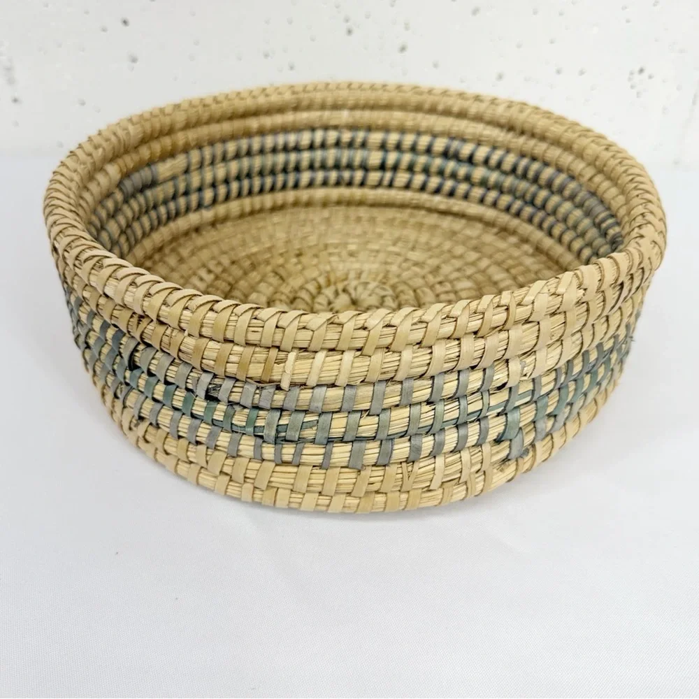 Unbranded Bohemian Off White Macrame Plant Hanger and 10 Inch Basket - Picture 6 of 17